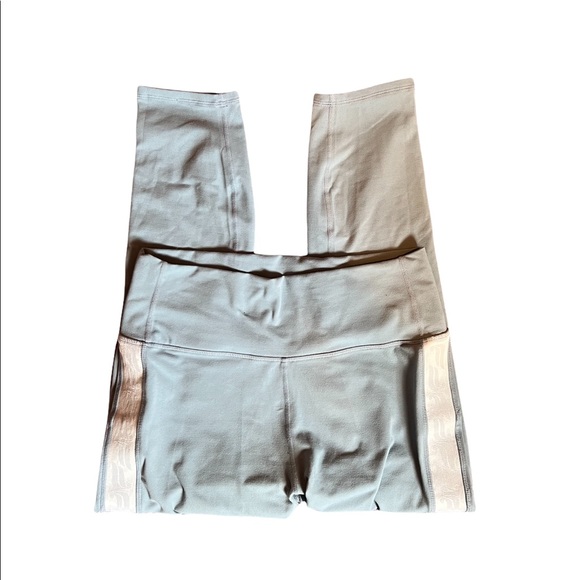 Fabletics Powerhold Leggings - Picture 2 of 5